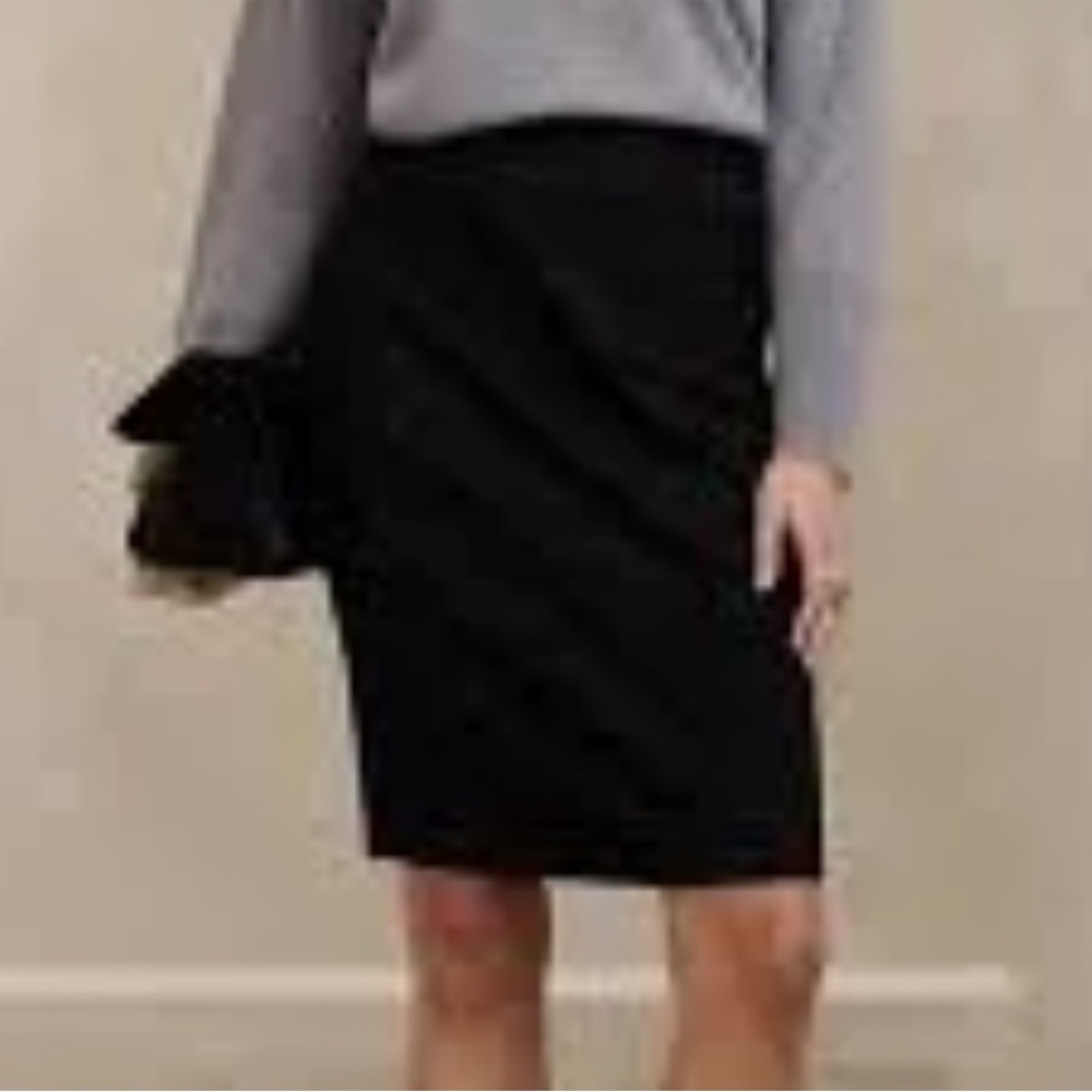 Banana republic Size 0, black‎ skirt
